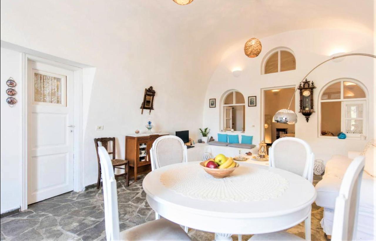 Вілла Bioclimatic Cave House Santorini Vothon Екстер'єр фото