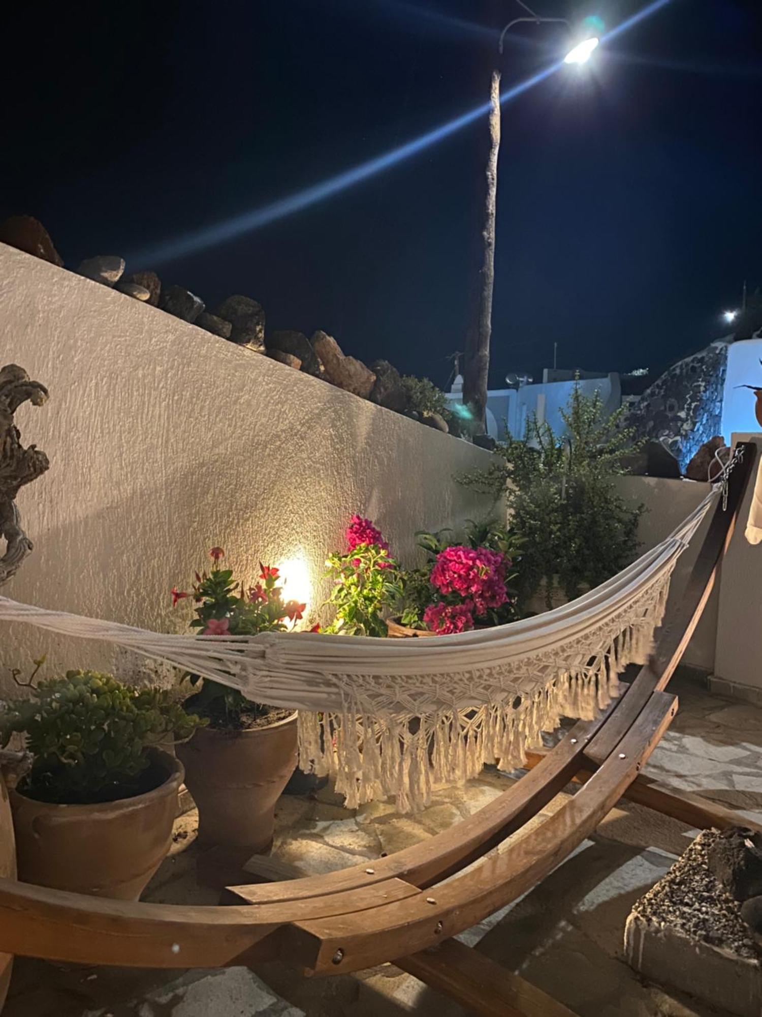 Вілла Bioclimatic Cave House Santorini Vothon Екстер'єр фото